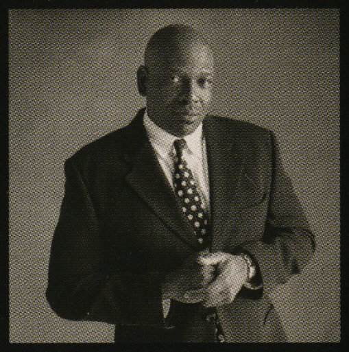 Arnold McCuller
