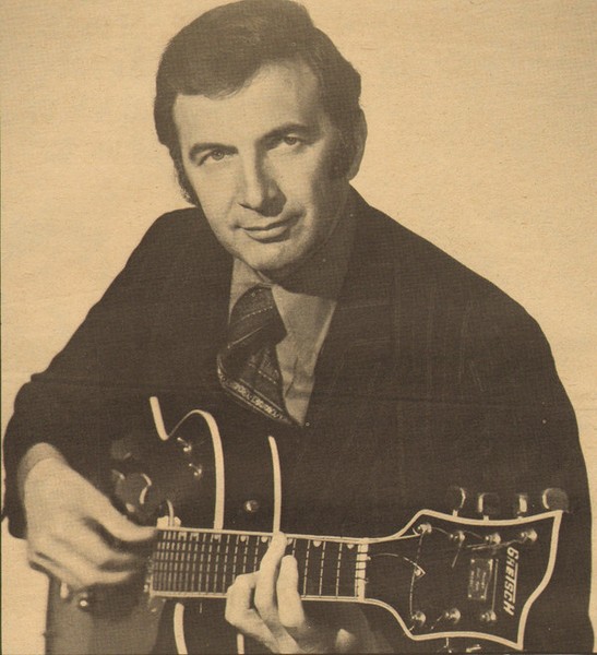 Bucky Pizzarelli